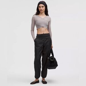LULULEMON LIGHTWEIGHT FOLD-OVER WAIST JOGGER